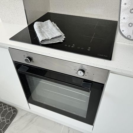 Вілла Modern 3-Bed Hideaway Near Westgate With Parking Кентербері Екстер'єр фото