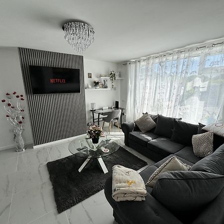 Вілла Modern 3-Bed Hideaway Near Westgate With Parking Кентербері Екстер'єр фото