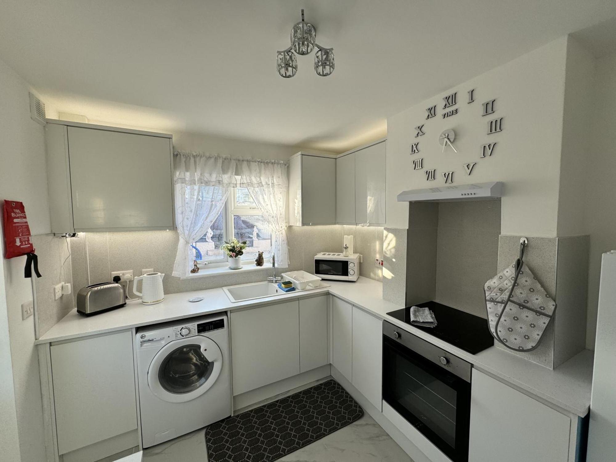 Вілла Modern 3-Bed Hideaway Near Westgate With Parking Кентербері Екстер'єр фото