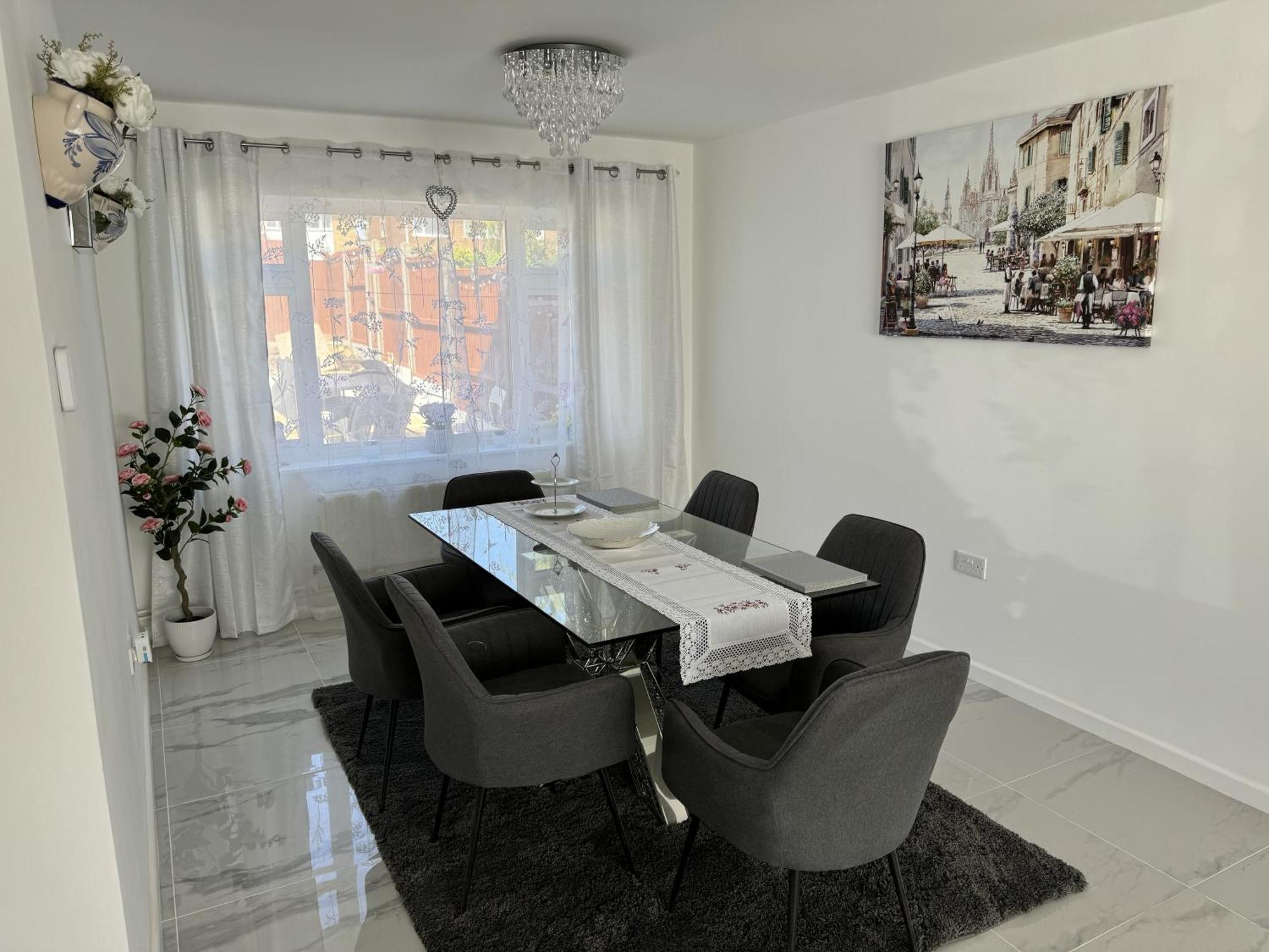 Вілла Modern 3-Bed Hideaway Near Westgate With Parking Кентербері Екстер'єр фото