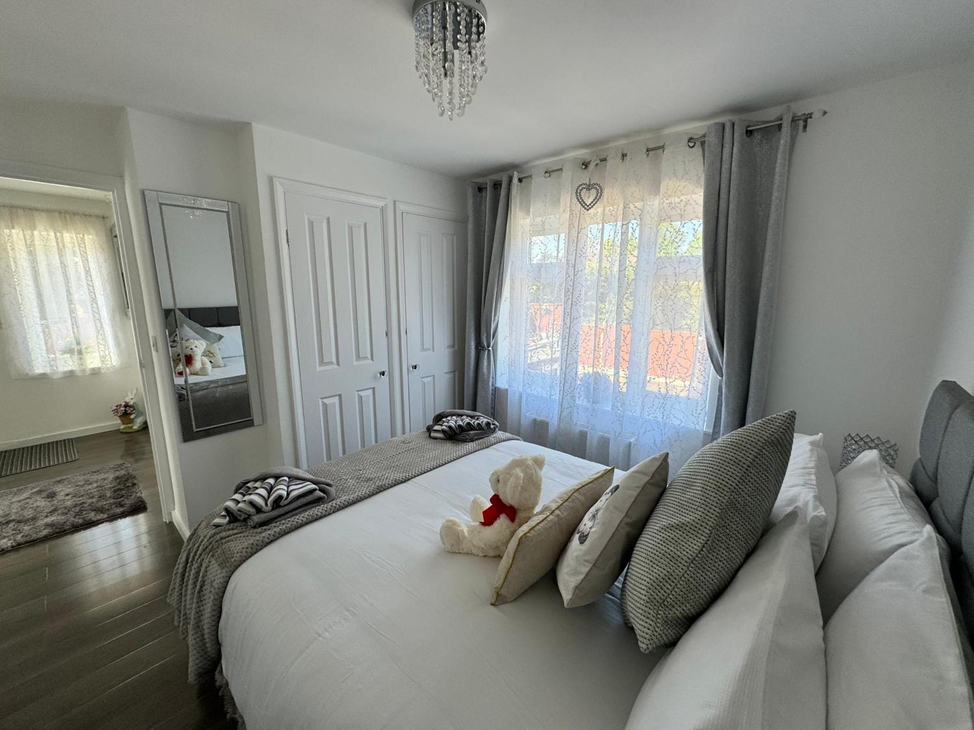 Вілла Modern 3-Bed Hideaway Near Westgate With Parking Кентербері Екстер'єр фото