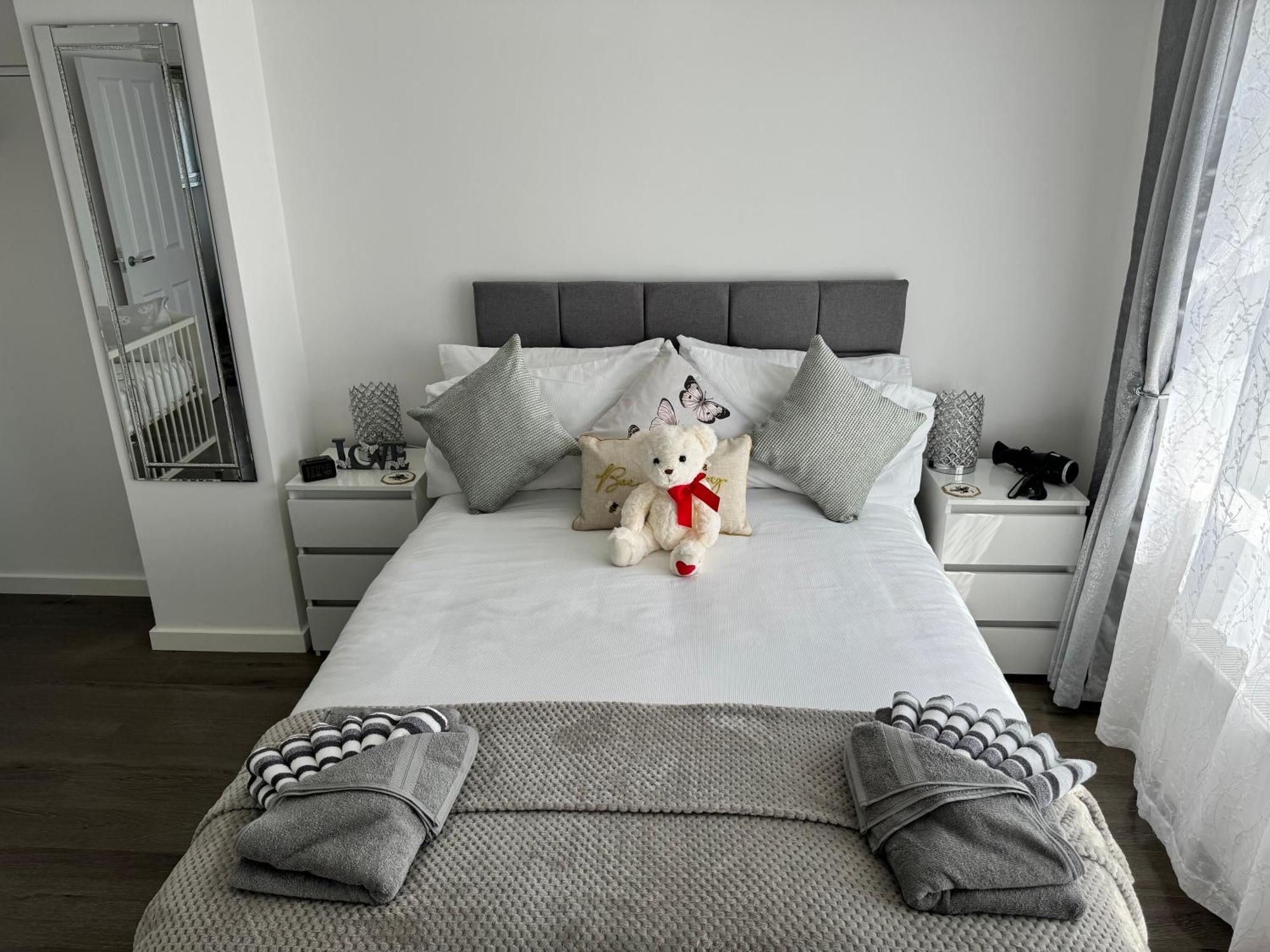 Вілла Modern 3-Bed Hideaway Near Westgate With Parking Кентербері Екстер'єр фото