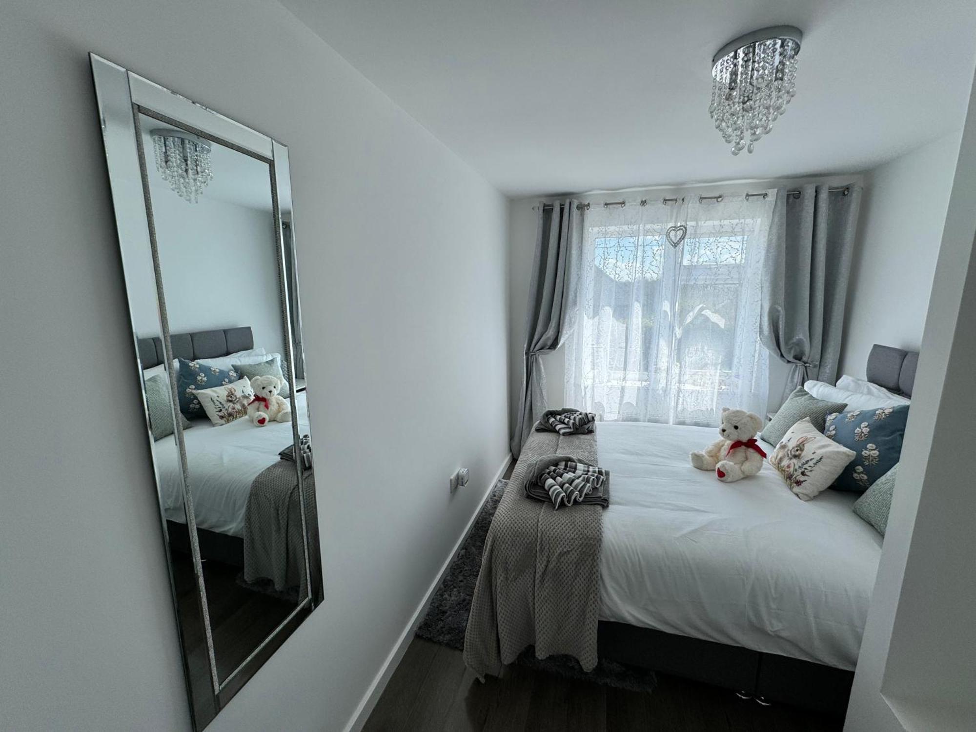 Вілла Modern 3-Bed Hideaway Near Westgate With Parking Кентербері Екстер'єр фото